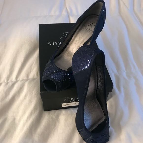 Woman Elegant Dark Navy Blue w/Glitter heels sz9.5 - Picture 2 of 10
